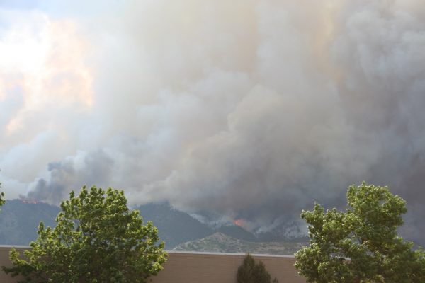 Waldo Canyon Fire from the Post Office parking lot