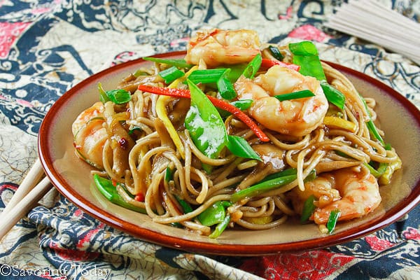A delicious gluten-free Shrimp Lo Mein recipe the whole family will love. Low-carb and gluten-free options included.