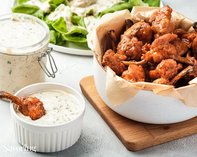 chicken wings with ranch dressing